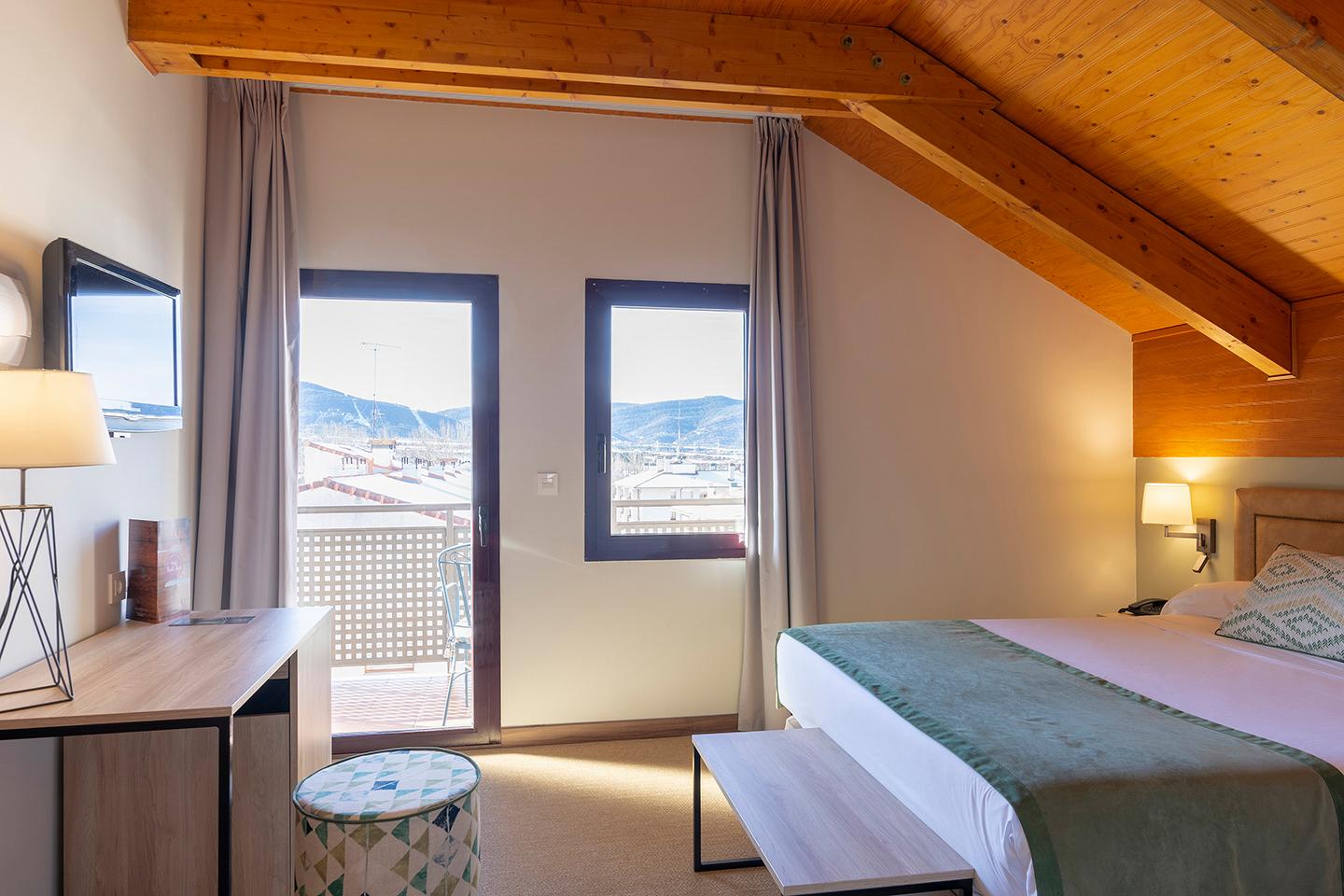 Hotel & Spa Real Jaca Exterior photo