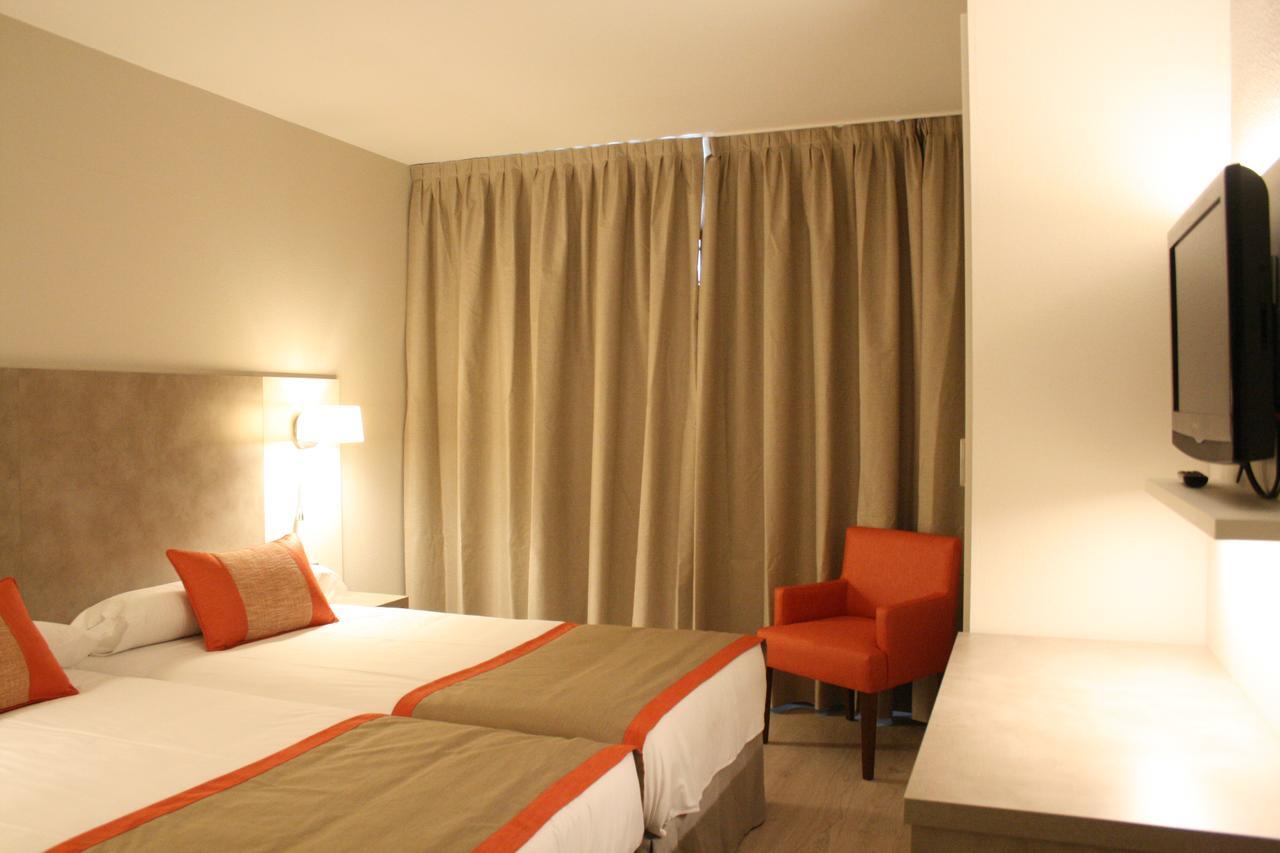 Hotel & Spa Real Jaca Exterior photo