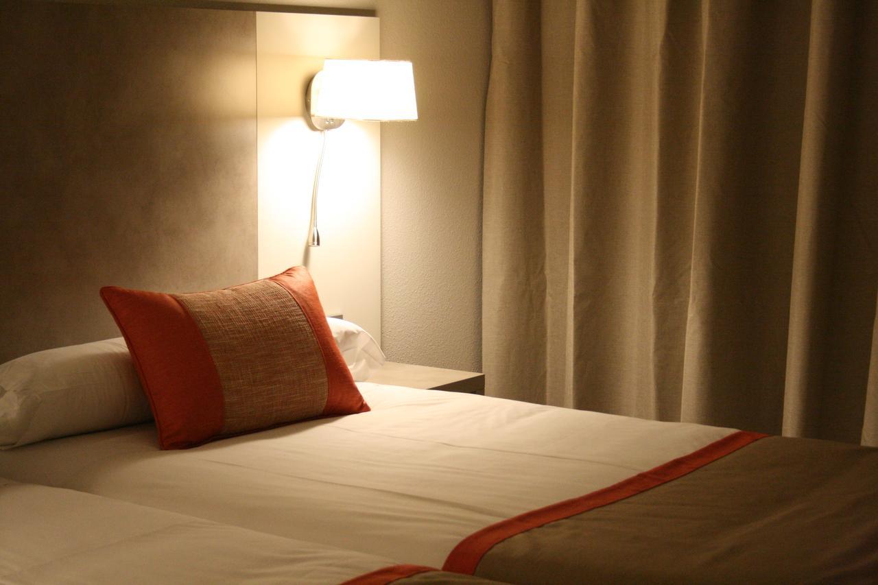 Hotel & Spa Real Jaca Exterior photo