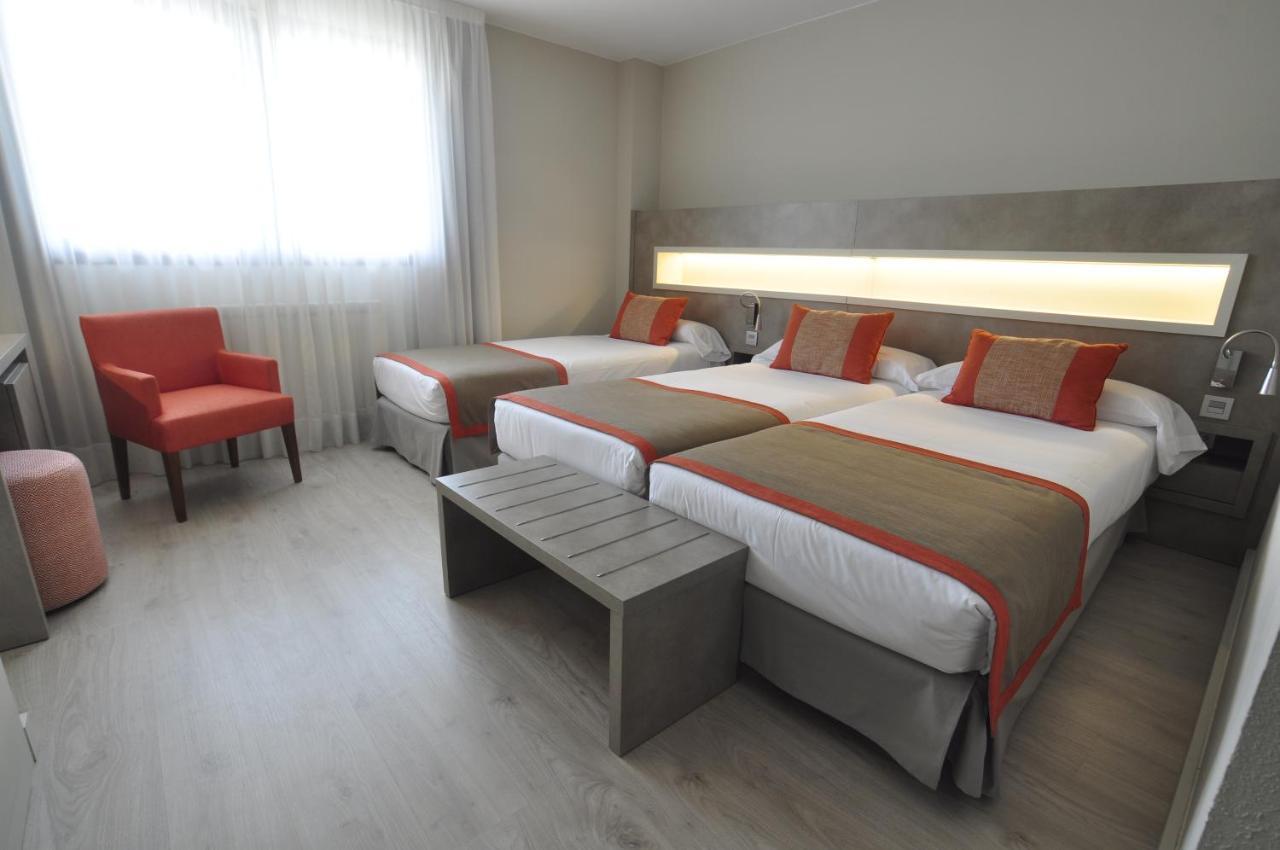 Hotel & Spa Real Jaca Exterior photo