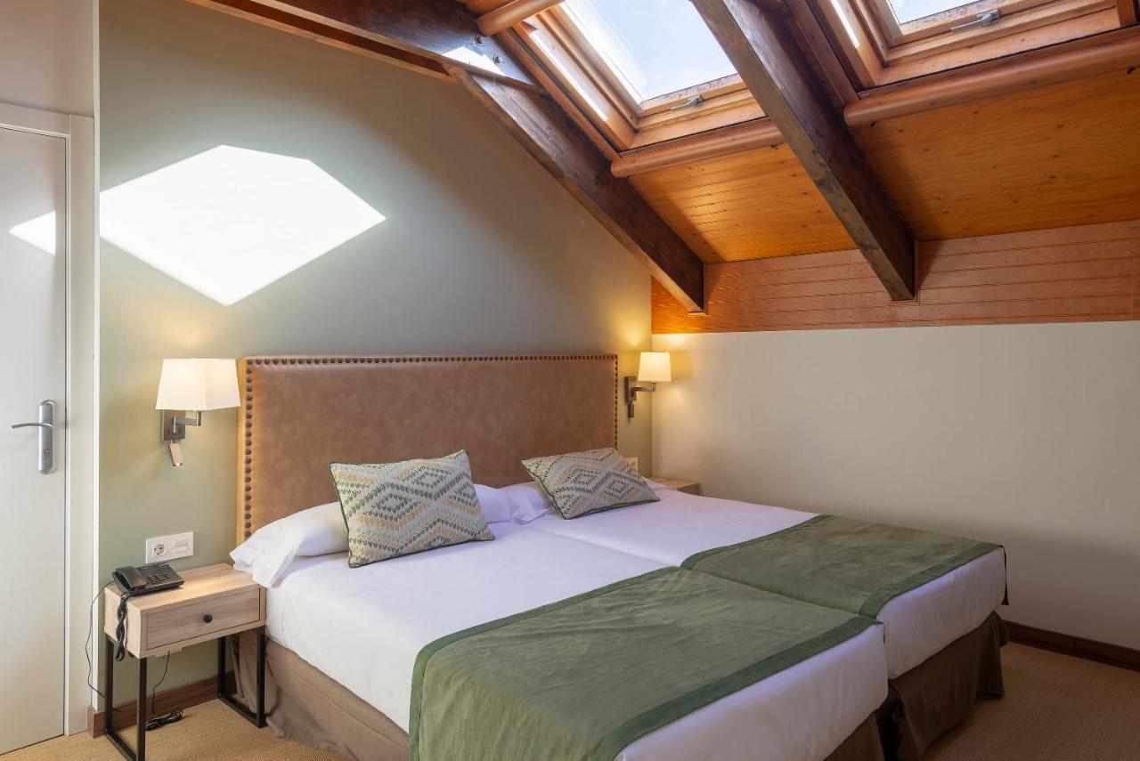 Hotel & Spa Real Jaca Exterior photo